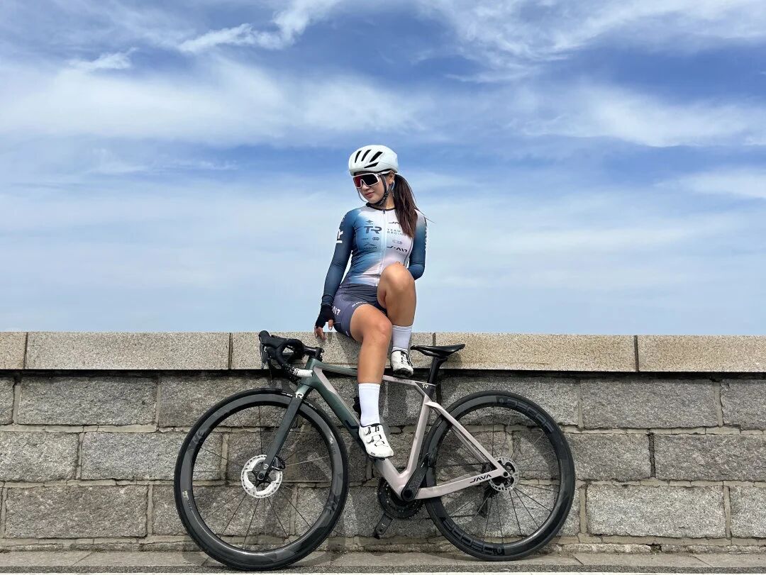 捷報(bào)猶在耳，車隊(duì)再啟征程