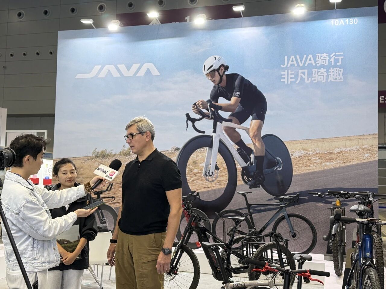 通勤新寵，陣容鼎盛！NEO三折疊家族高交會(huì)首秀