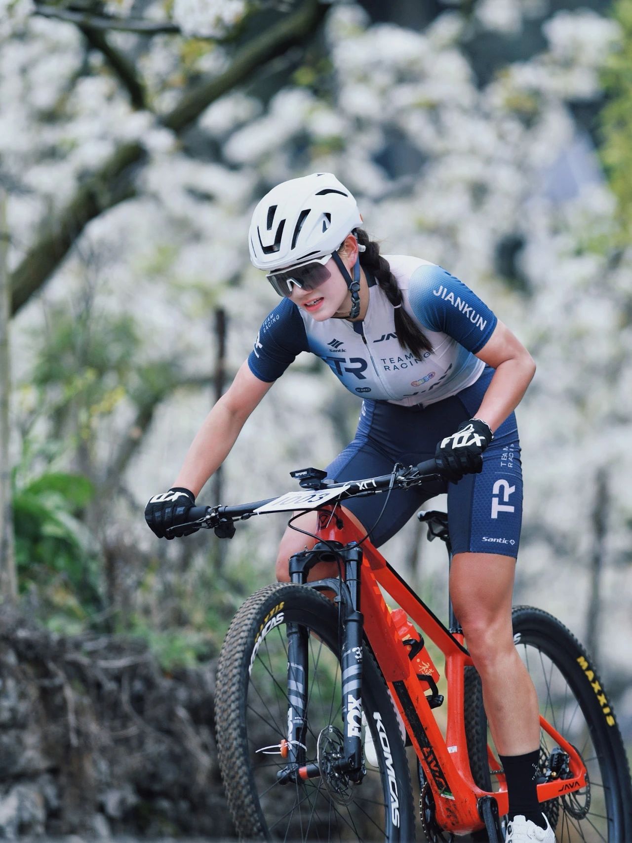 見證非凡時(shí)刻！JAVA - JIANKUN車隊(duì)全國騎跡正當(dāng)時(shí)